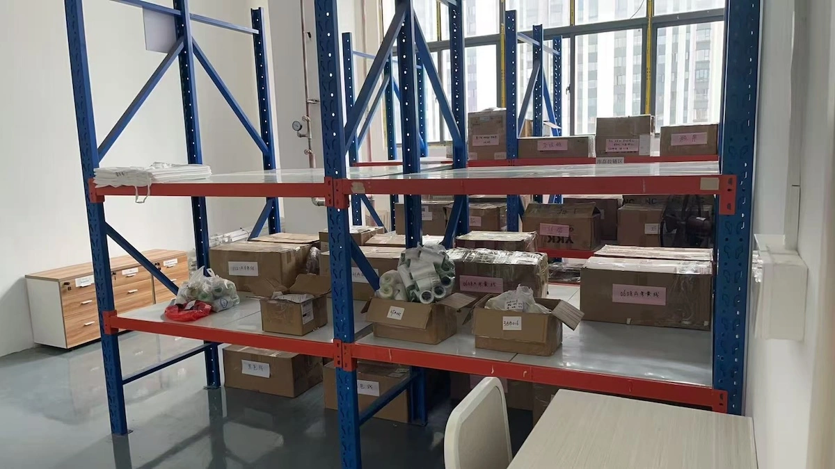 Thread spools stored on shelving
