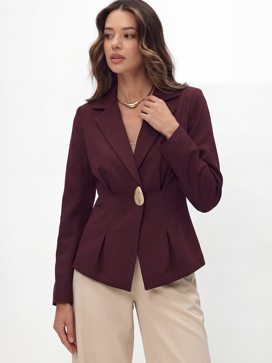 Burgundy Single-Button Fitted Blazer – Front View Front view of the burgundy single-button fitted blazer, showing its silhouette and design details.