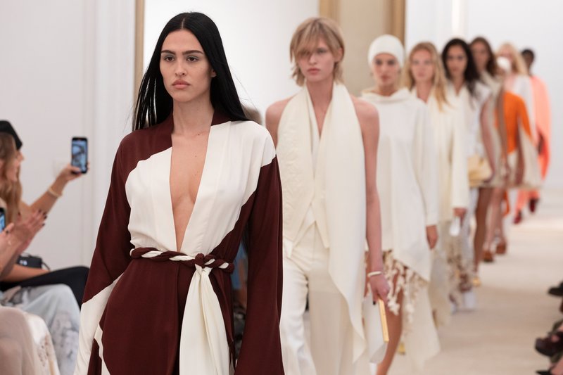 Alberta Ferretti to open Dubai Fashion Week in February