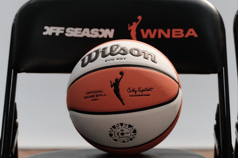 Kristin Juszczyk’s Off Season adding WNBA to line-up