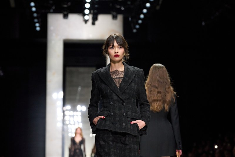 Madonna is surprise attraction at Dolce & Gabbana Milan show