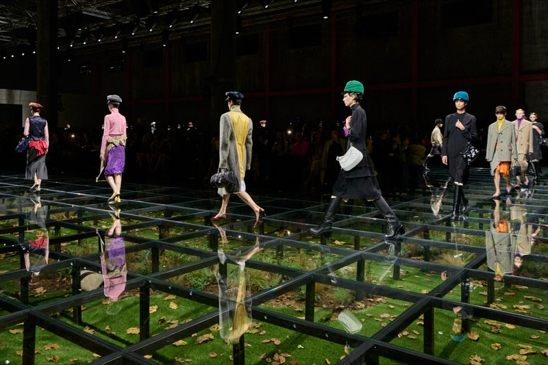 Milan Fashion Week and Winter Olympics clash: 162 events scheduled, debuts at Fendi and Marni