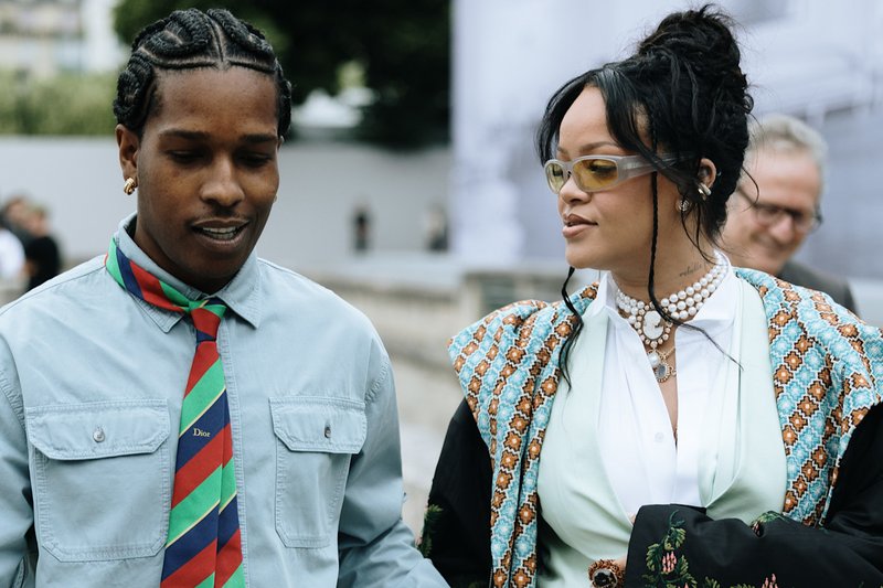 Newly tied: How casual the tie hangs for SS26