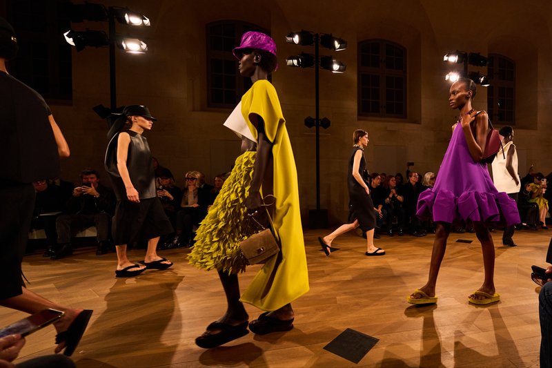 PFW SS26: Balenciaga explored the house’s original silhouettes