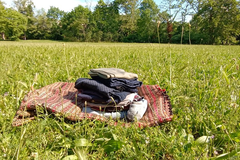 Packing light when traveling - lean on the wallet, the planet and the ego