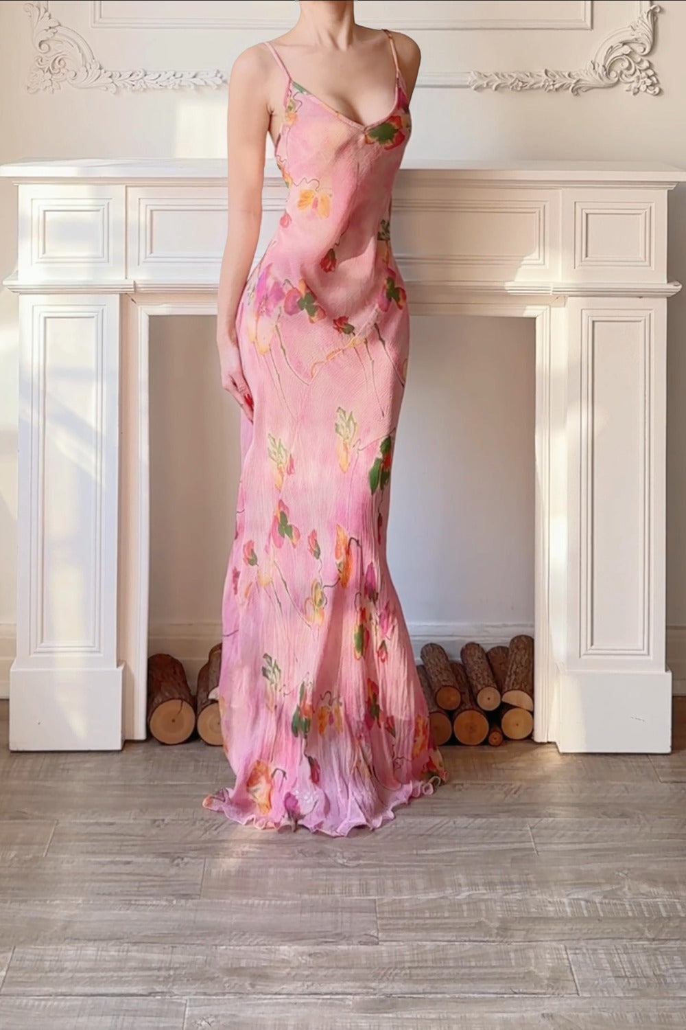 Amber Glow: Warm Prints on Silk Like Golden Honey