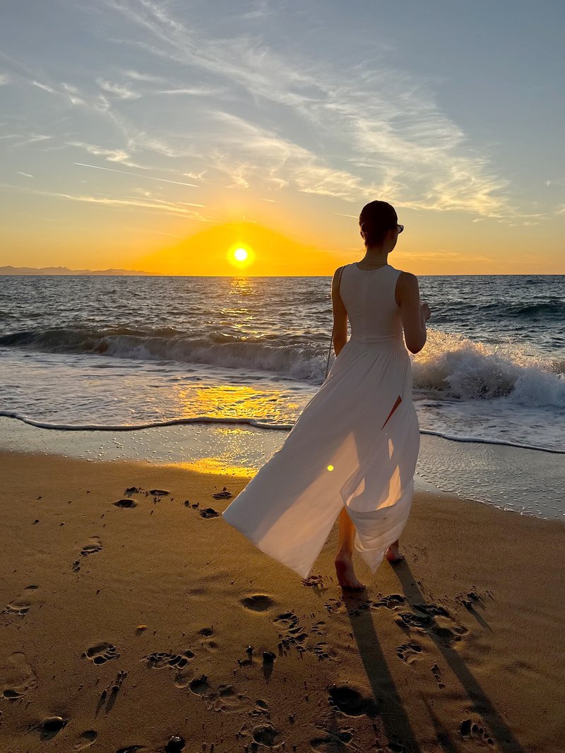 Asymmetric Draped White Maxi Dress H6884