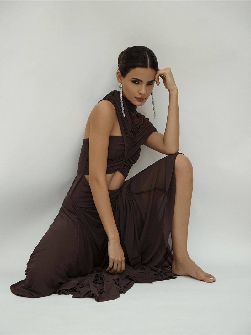 Asymmetrical Draped Brown Maxi Gown H7032