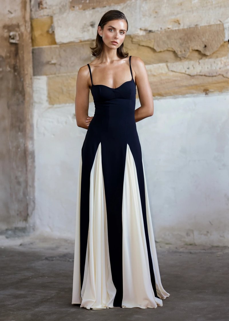 Black and Ivory Split Maxi Dress H6487