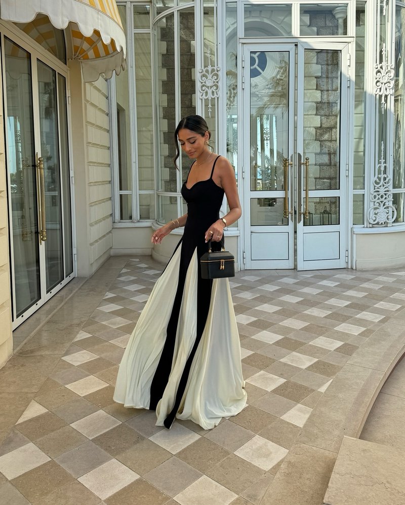 Black and Ivory Split Maxi Dress H6487