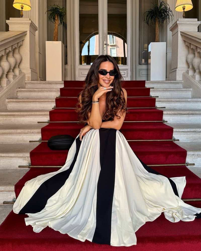 Black and Ivory Split Maxi Dress H6487