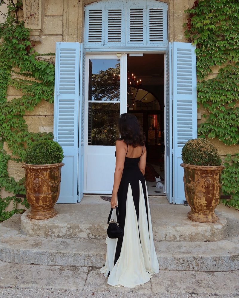 Black and Ivory Split Maxi Dress H6487