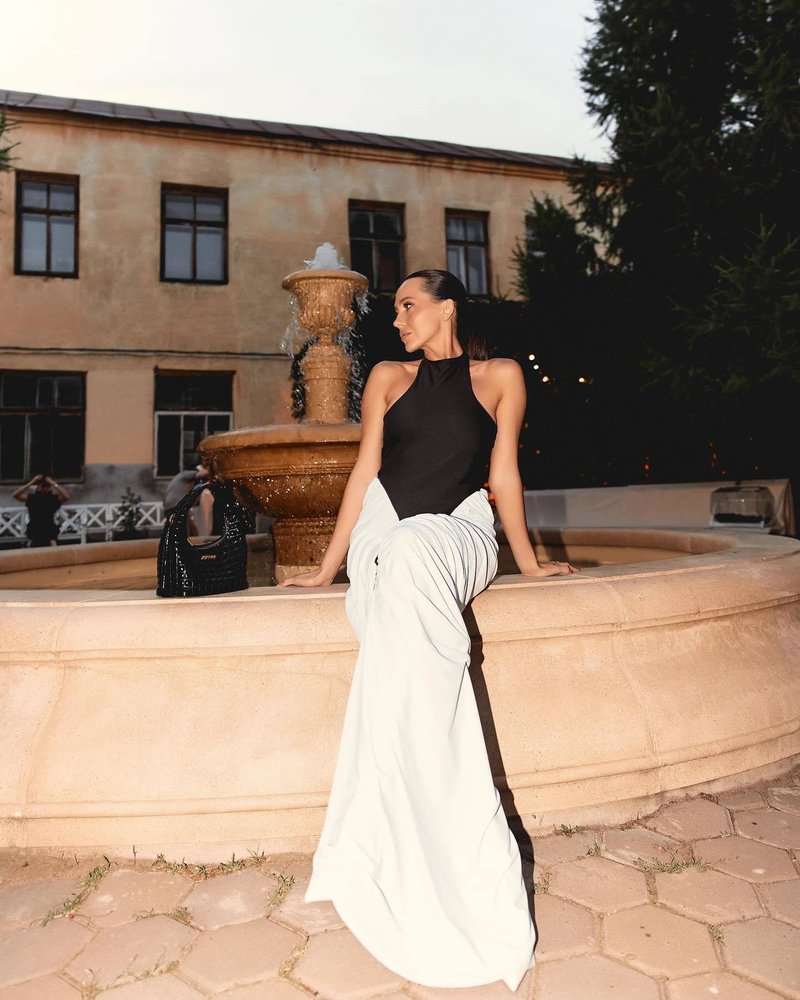 Black and White Halter Mermaid Gown H6993