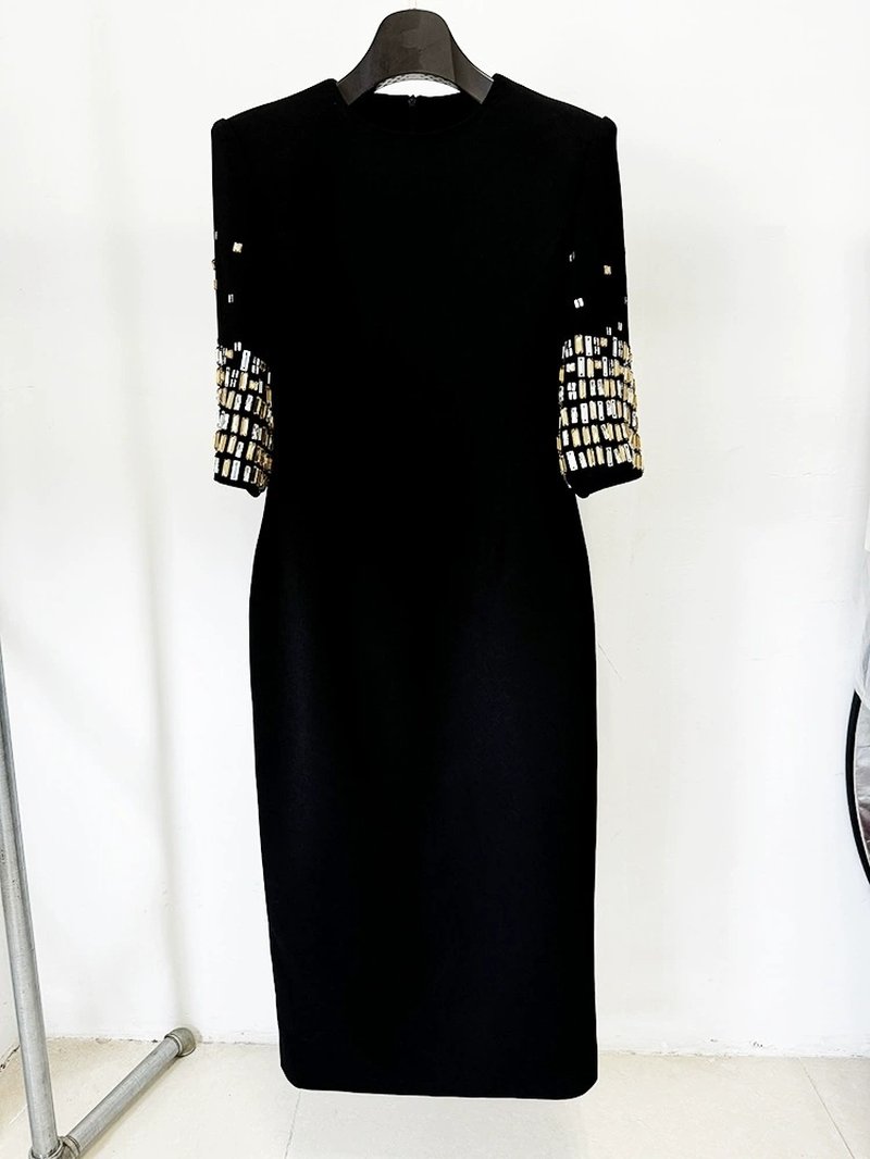 Black Bell Sleeve Midi Dress H6510