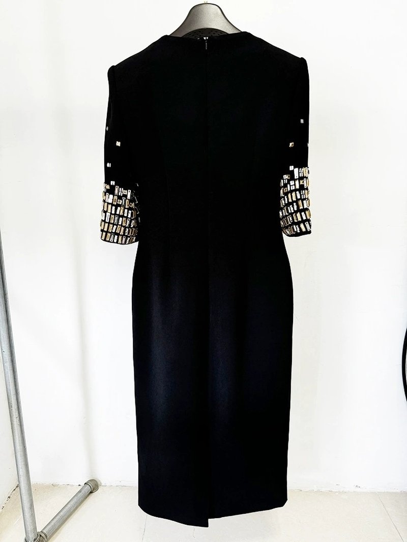 Black Bell Sleeve Midi Dress H6510