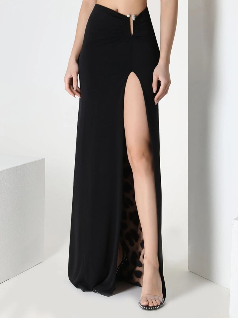 Black Cutout Asymmetrical Maxi Dress H6188