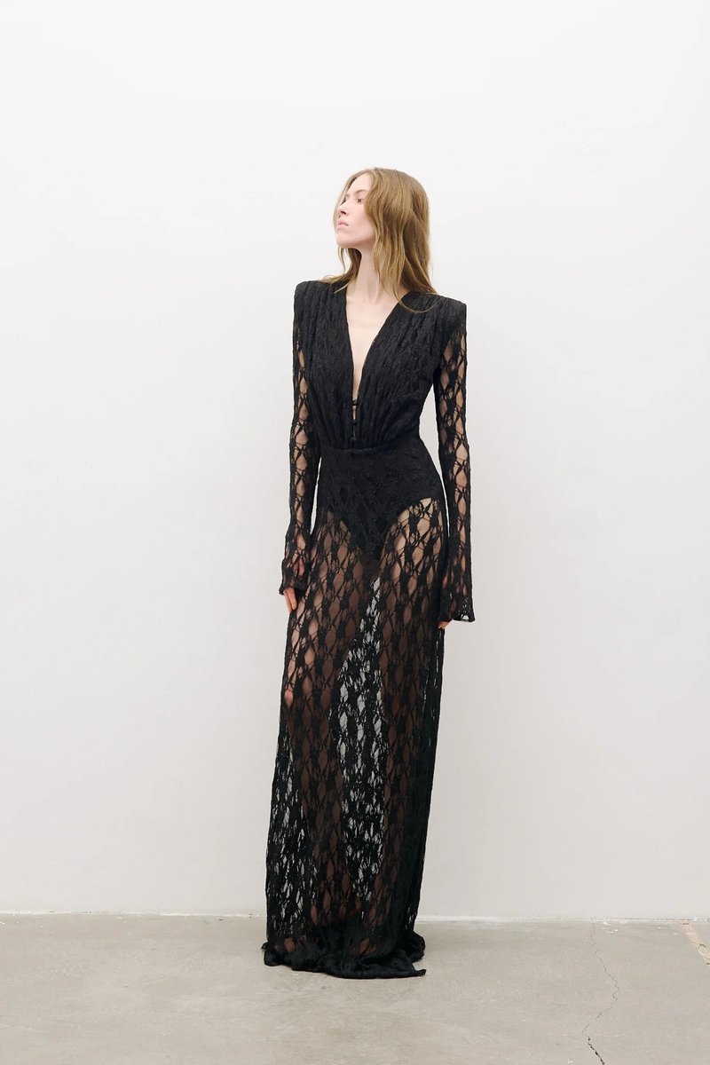 Black Lace Long Sleeve Maxi Dress H7036