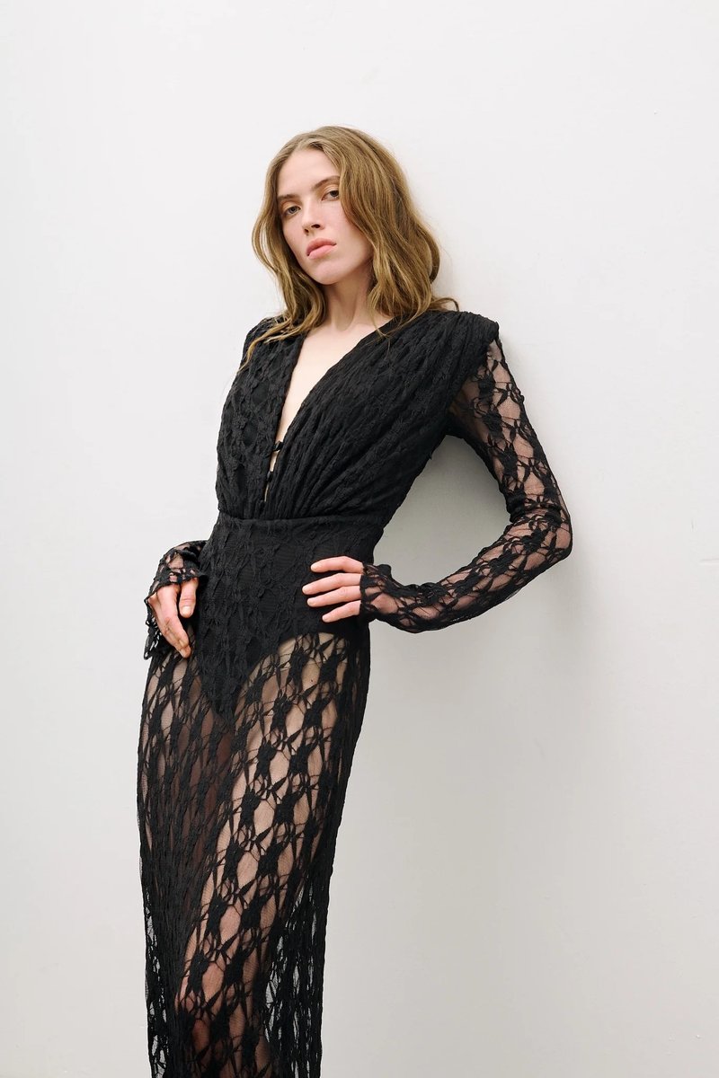 Black Lace Long Sleeve Maxi Dress H7036