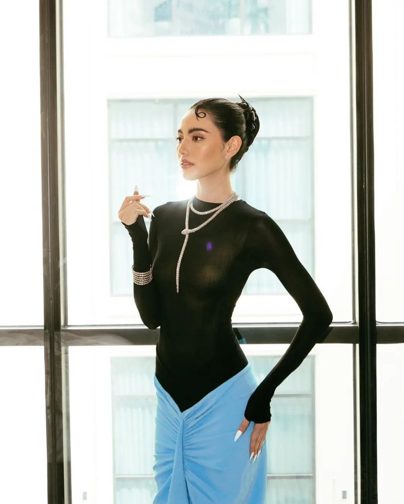 Black Long Sleeve Blue Ruched Maxi Dress H6003