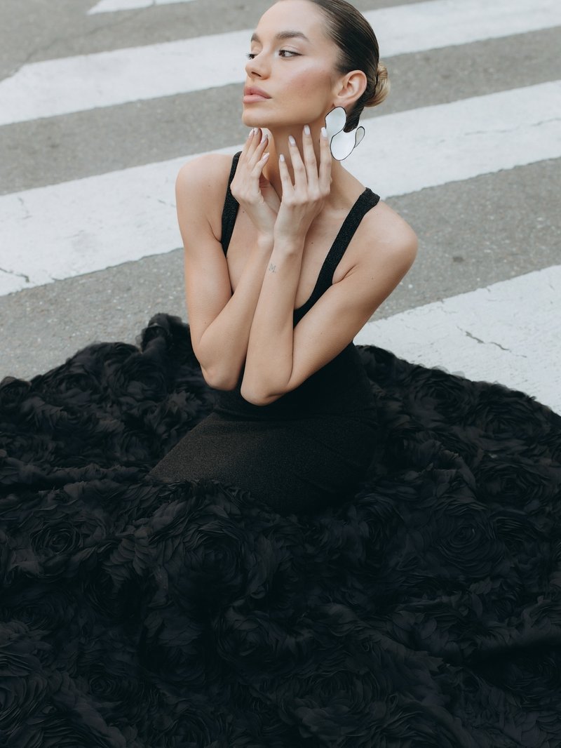 Black Rose Embellished Mermaid Gown H6845