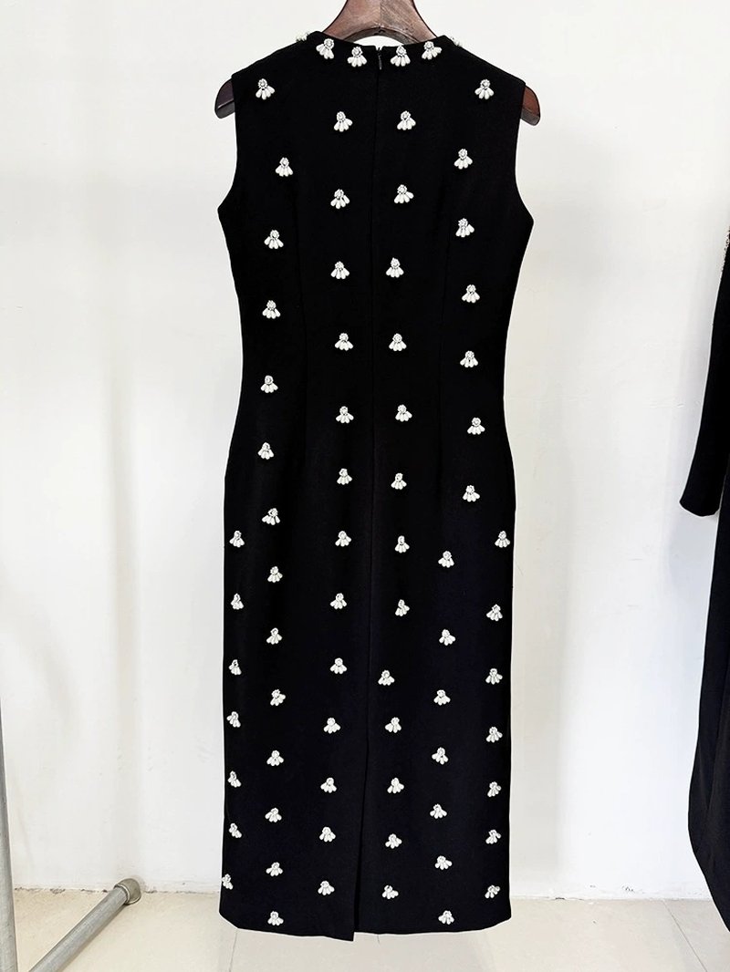 Black Sleeveless Embroidered Midi Dress H6602