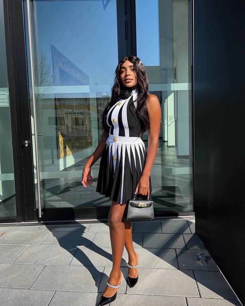 Black White Striped Pleated Mini Dress H6342