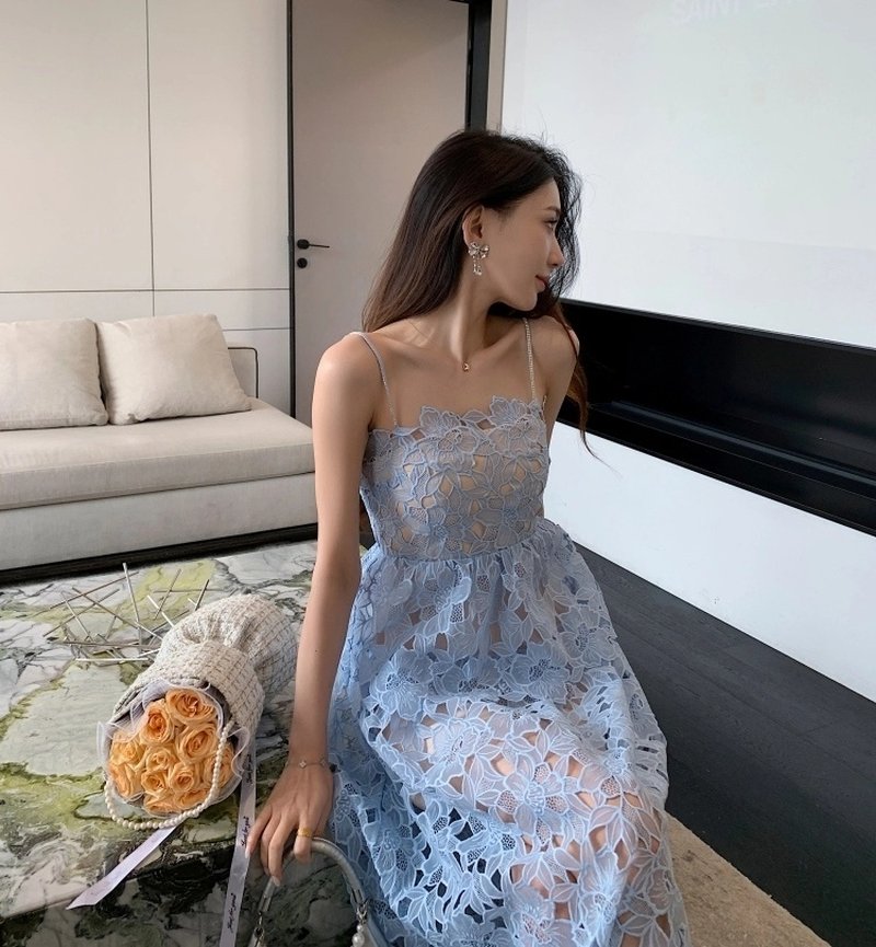 Blue Lace Strappy Midi Dress H6297