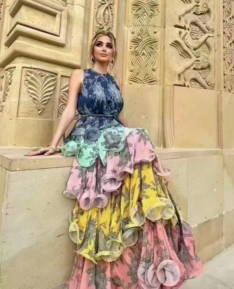 Colorblock Ruffle Floral Maxi Dress H6768