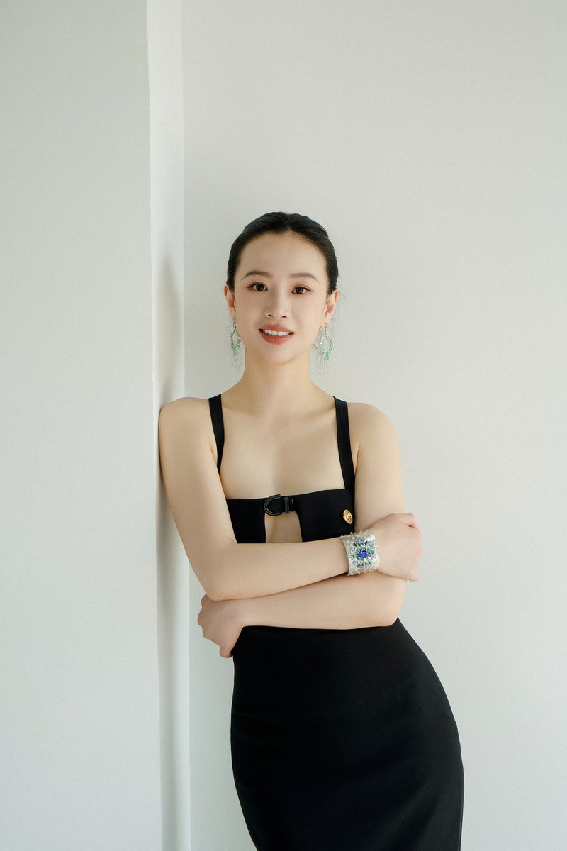 Cross-Strap Cutout Black Maxi Dress H6040