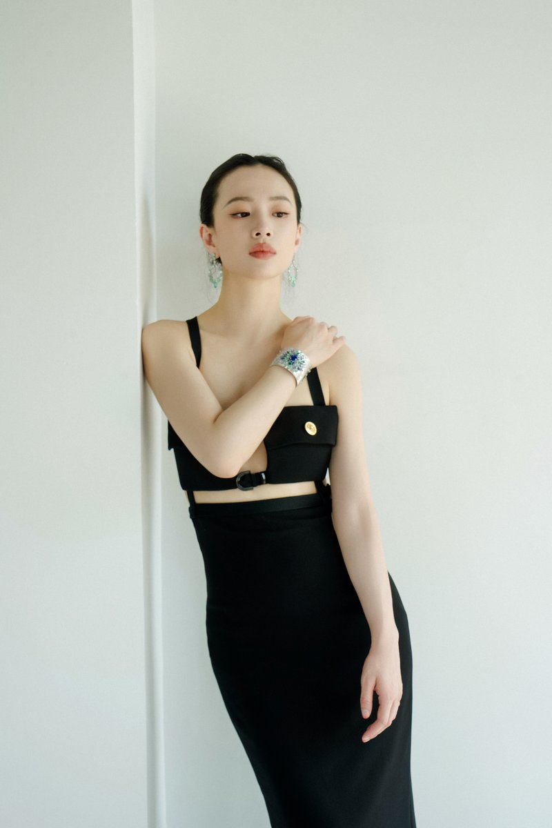 Cross-Strap Cutout Black Maxi Dress H6040