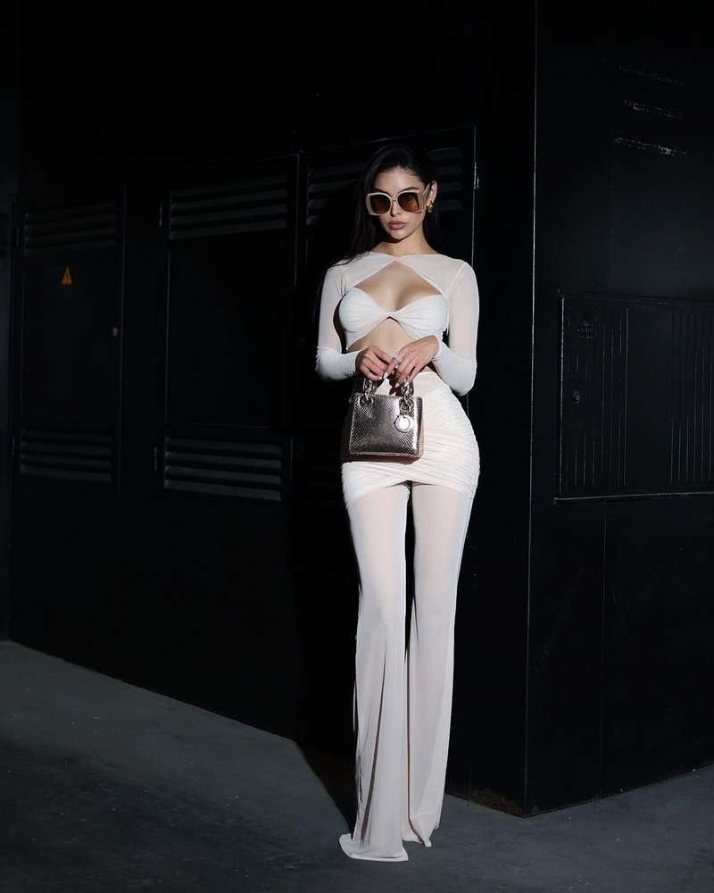 Cross-Strap Cutout Bodysuit Set H6191