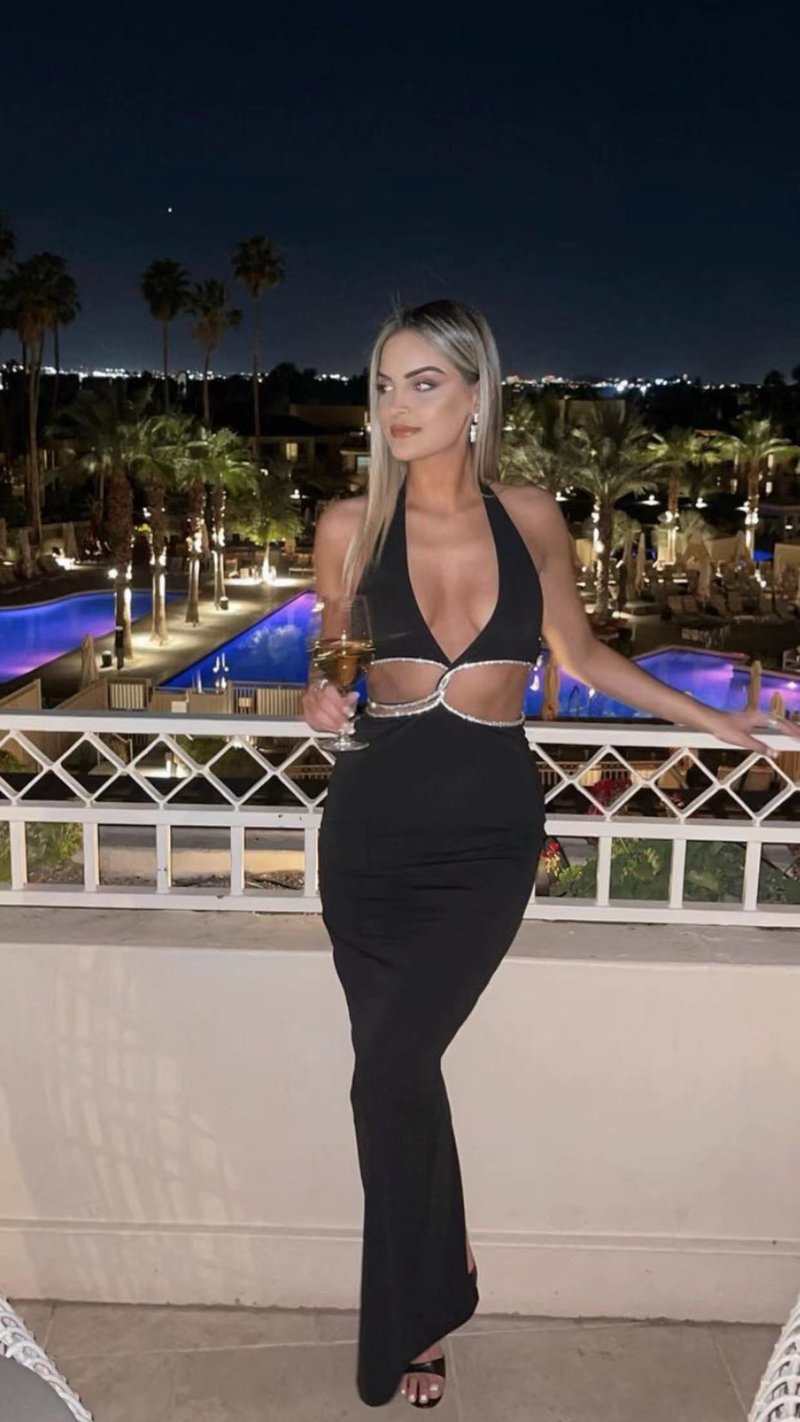 Cutout Halter Neck Bandage Dress H5455