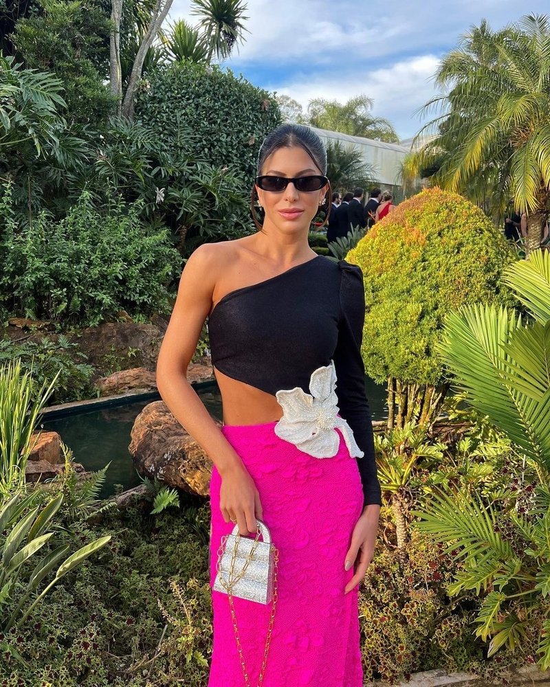 Deep V Neck Long Sleeve Crop Top with High Slit Maxi Skirt Set H6076