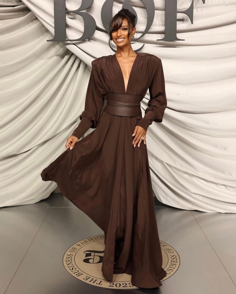 Deep V-Neck Pleated Maxi Dress H6180