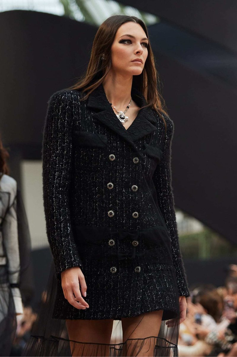 Double-Breasted Tweed Coat with Tulle Skirt H7128