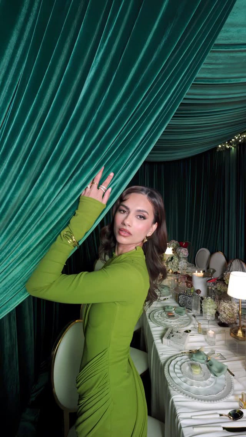 Draped Long Sleeve Green Maxi Dress H7097