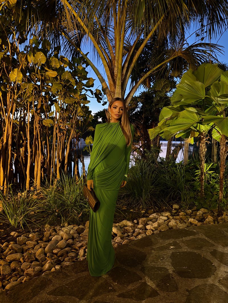 Draped Long Sleeve Green Maxi Dress H7097