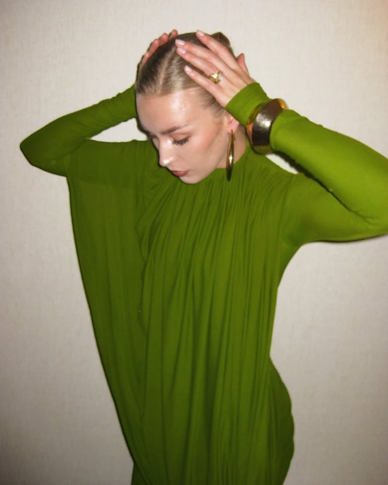 Draped Long Sleeve Green Maxi Dress H7097