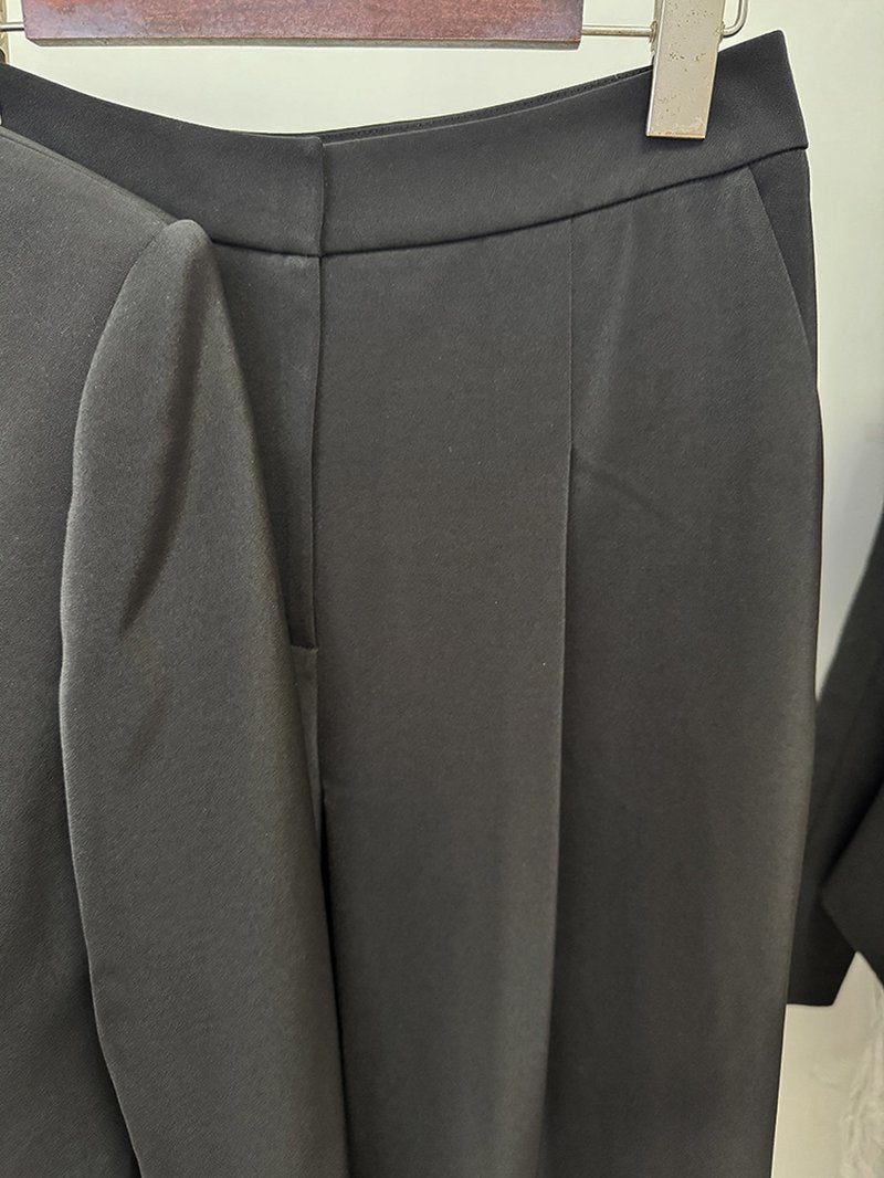 Embroidered Black Tuxedo Suit H7005