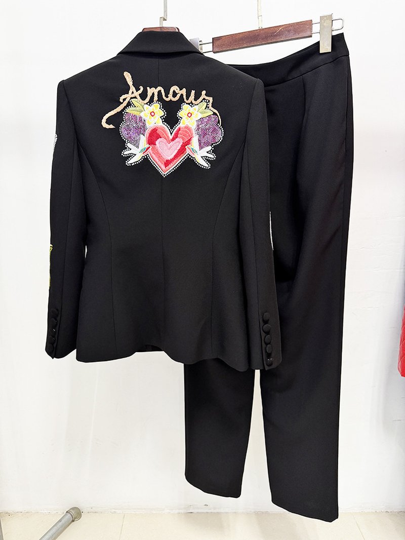 Embroidered Floral Black Tuxedo Suit H7041