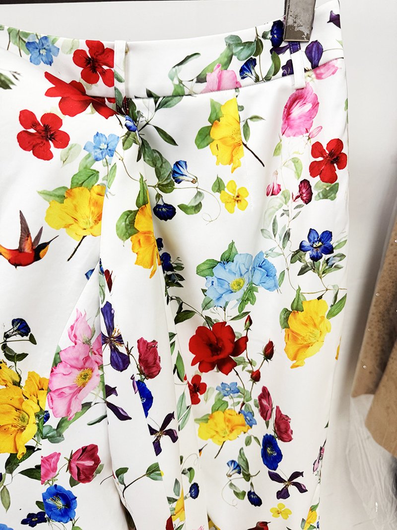 Floral Print Suit Set with Gold Trim H6661