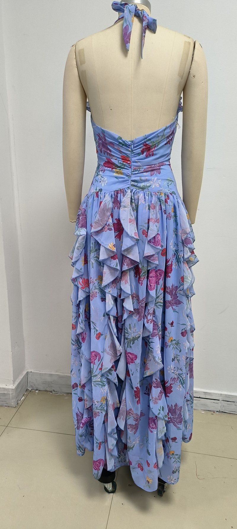 Floral Ruffle Halter Maxi Dress H6710