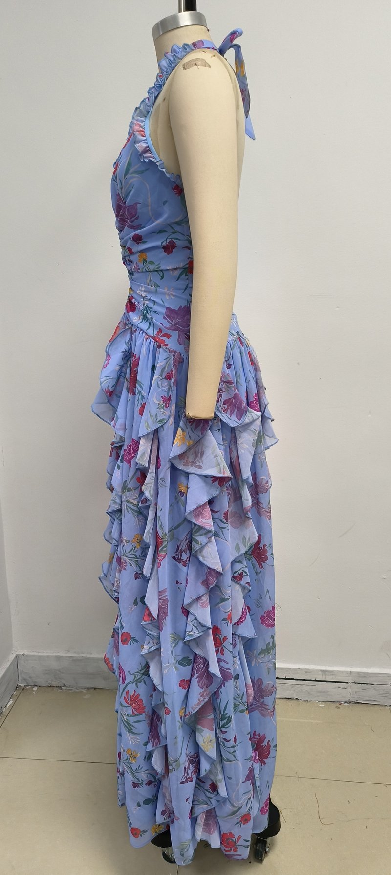 Floral Ruffle Halter Maxi Dress H6710