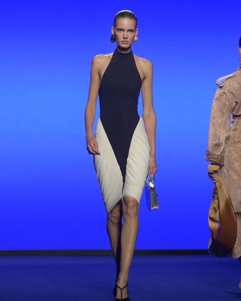 Halter Neck Asymmetric Midi Dress H6880