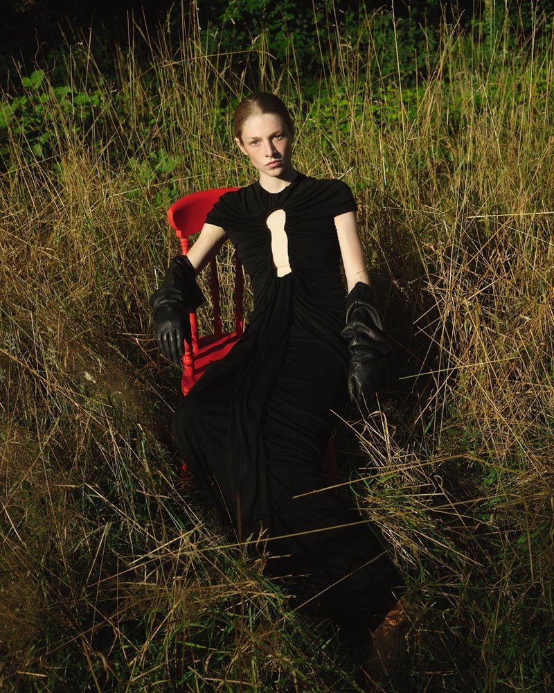 Keyhole Cutout Black Velvet Gown H6444