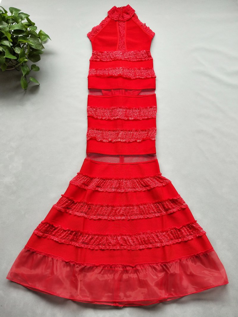 Lace Tiered Halter Mermaid Dress H704
