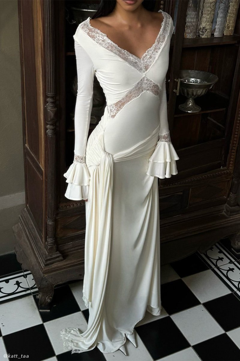 Lace Trim V-Neck Long Sleeve Gown H7148