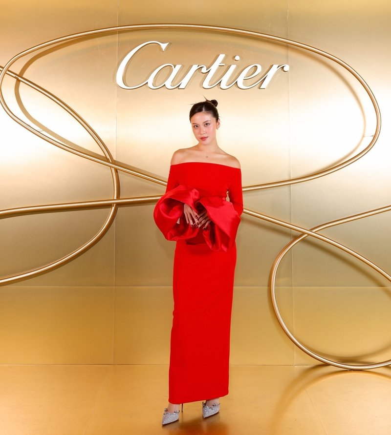 Off Shoulder Bell Sleeve Red Gown H6511