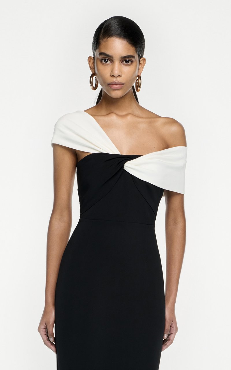 Off-Shoulder Contrast Mermaid Gown H5976