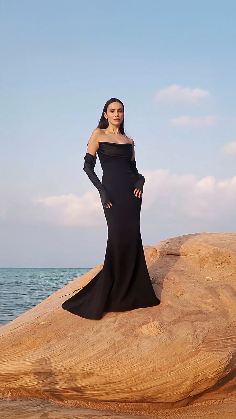 Off-Shoulder Cowl Neck Mermaid Gown H6692